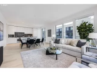 Photo #6: 21673075 Listing 