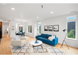 Photo #2: 21673635 Listing 