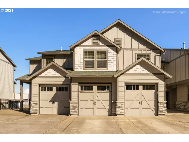 MLS: 21673680 Condo For Sale