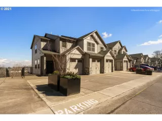 Photo #1: 21673680 Listing