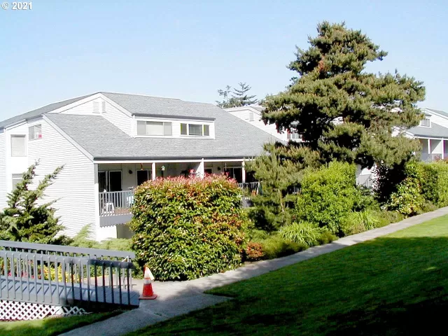 MLS: 21674062 Condo For Sale