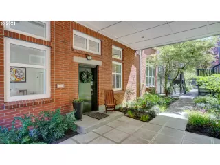 Photo #1: 21674835 Listing