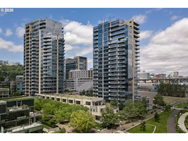 MLS: 21675367 Condo For Sale