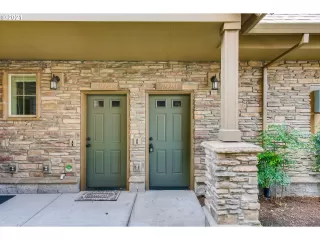 Photo #1: 21676057 Listing