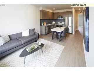 Photo #6: 21676296 Listing