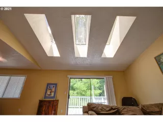 Photo #3: 21676512 Listing 