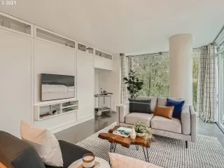 Photo #6: 21676800 Listing