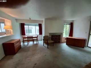 Photo #3: 21677093 Listing 