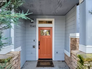 Photo #2: 21678608 Listing 