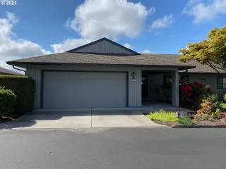 Photo #1: 21678778 Listing