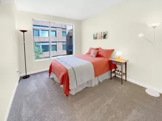 Photo #1: 21679216 Listing