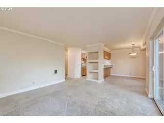 Photo #2: 21679824 Listing 