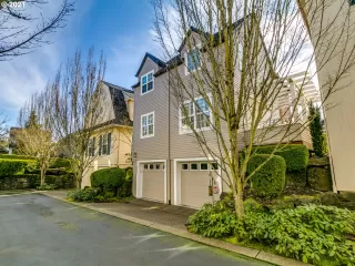 Photo #2: 21680279 Listing 