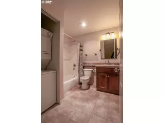 Photo #1: 21680304 Listing