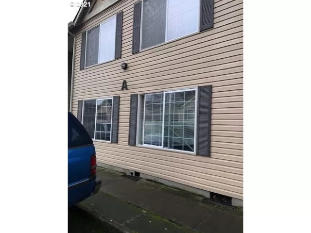 MLS: 21680360 Condo For Sale