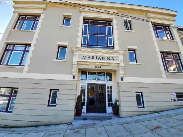 MLS: 21680634 Condo For Sale