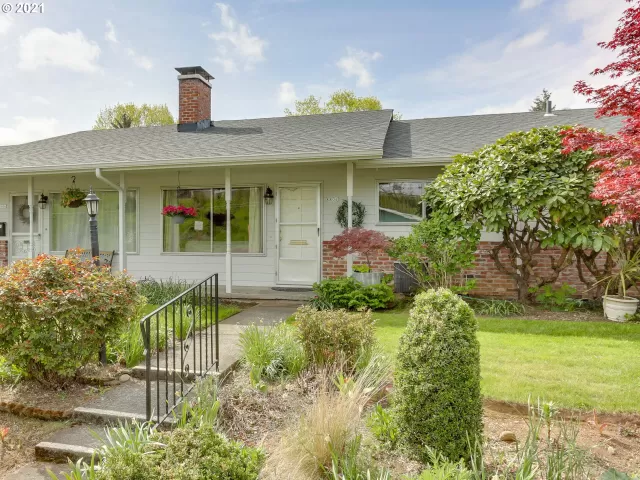 MLS: 21680836 Condo For Sale