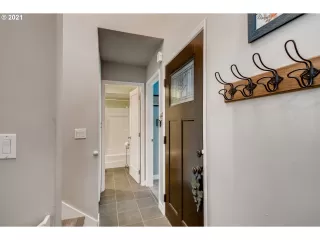 Photo #3: 21681168 Listing 