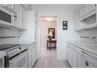 Photo #1: 21681383 Listing 