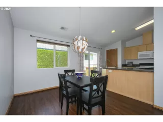 Photo #6: 21681641 Listing