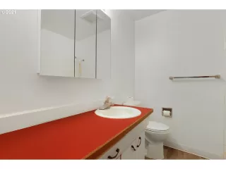 Photo #2: 21681927 Listing