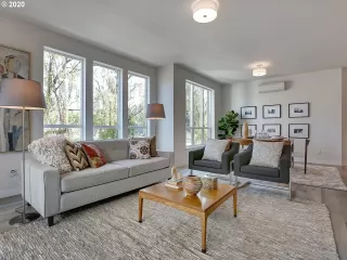 Photo #5: 21681963 Listing