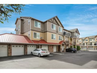 Photo #1: 21683946 Listing