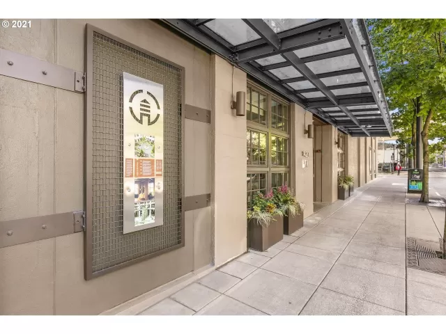 MLS: 21684330 Condo For Sale