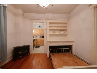 Photo #1: 21684651 Listing 