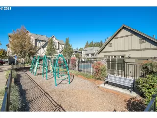 Photo #1: 21685235 Listing