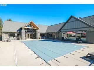 Photo #2: 21685235 Listing