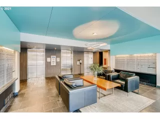 Photo #1: 21685730 Listing