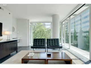 Photo #6: 21686366 Listing 