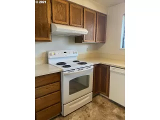 Photo #3: 21687878 Listing 