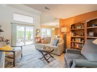 Photo #4: 21688335 Listing