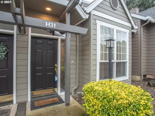 MLS: 21688512 Condo For Sale