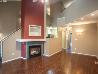 Photo #2: 21688512 Listing 