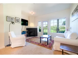 Photo #2: 21688823 Listing 