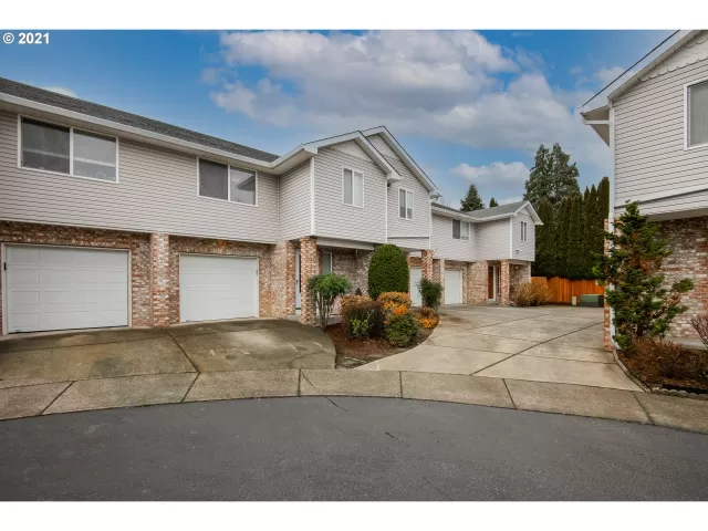 MLS: 21688892 Condo For Sale