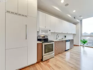 Photo #6: 21689526 Listing 