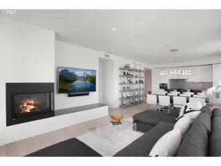 Photo #3: 21689589 Listing 