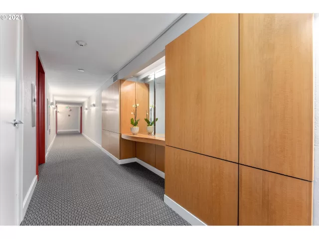 MLS: 21691905 Condo For Sale