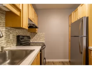 Photo #1: 21694148 Listing