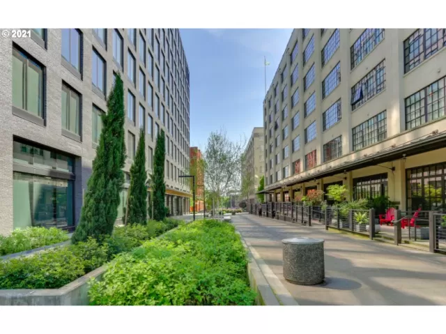 MLS: 21694404 Condo For Sale