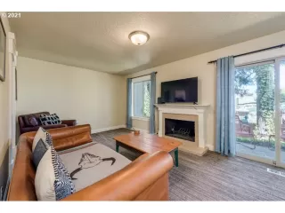 Photo #1: 21694749 Listing