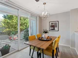 Photo #2: 21695771 Listing