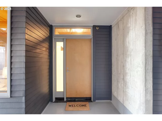 MLS: 21696182 Condo For Sale