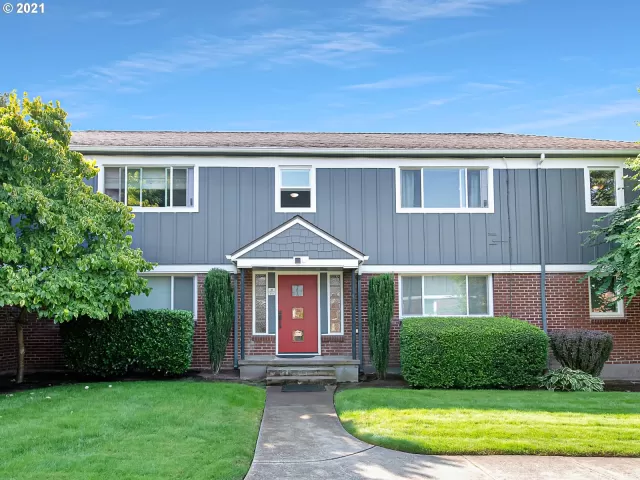 MLS: 21697120 Condo For Sale