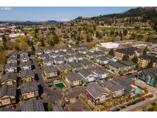 Photo #3: 21698817 Listing 