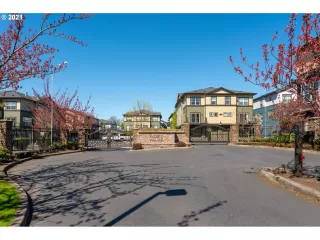 Photo #5: 21698817 Listing 